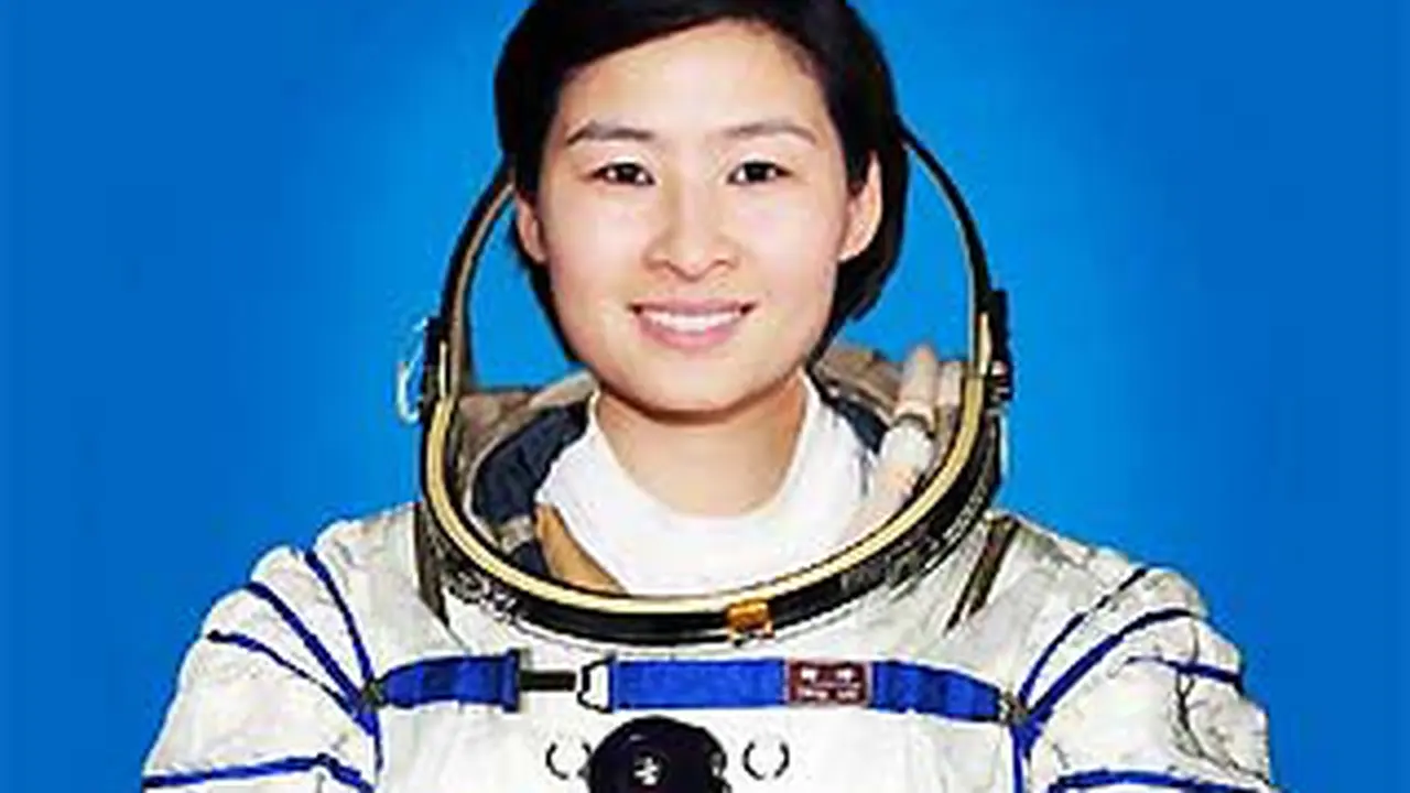 120616castronot_china.jpg