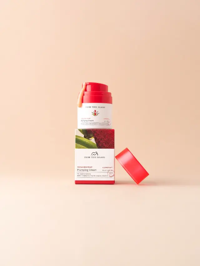 Beauty Review: Sambut Era Baru Kulit Sehat Bersama Papua Red Fruit Plumping Cream dari From This Island