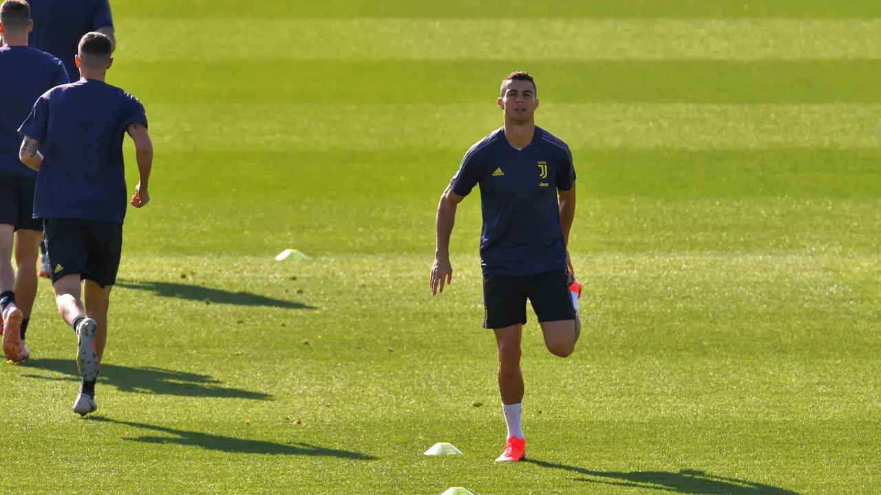 Jelang Hadapi Manchester United, Ronaldo Semangat Berlatih