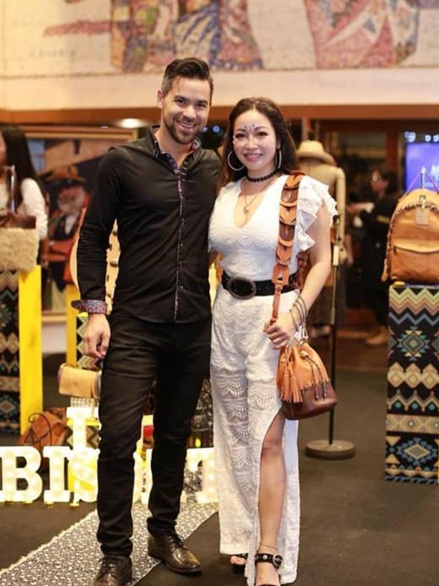 Jarang Tersorot, Ini 6 Momen Kebersamaan Chef Marinka dengan Kekasihnya