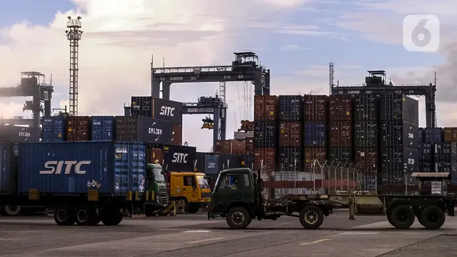 FOTO: Neraca Dagang RI Mei 2021 Surplus USD 2,36 Miliar