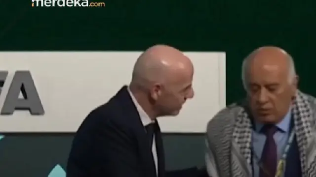 Momen Jabat Tangan Israel-Palestina di Kongres FIFA Jadi Sorotan