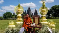 Tempuh Perjalanan Ratusan Kilometer, Biksu Thudong Tiba di Candi Sewu