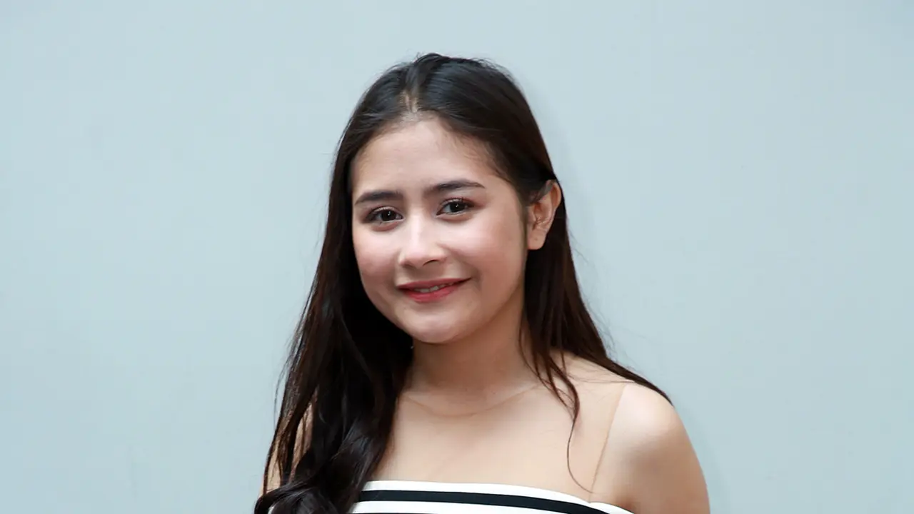 [Bintang] Prilly Latuconsina 