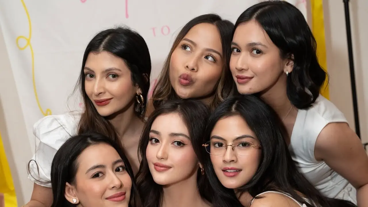 Penampilan Serba Putih Publik Figur Hadir di Bridal Shower Ranty Maria. [@rantymaria]