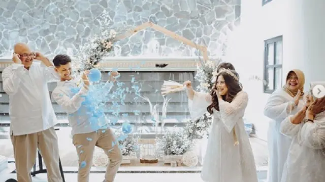 Tasya Kamila dan Randi Bachtiar
