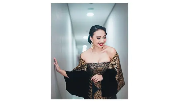 7 Potret Andrea Miranda, Wanita yang Jadi Cinta Pertama Raffi Ahmad