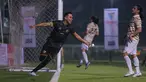 Pemain Selebritis FC, Darius Sinathrya (kiri) melakukan selebrasi setelah mencetak gol ke gawang Colossus FC pada laga Celebrity Trofeo Cup 2023 yang beralangsung di DM Sport, Ciledug, Tangerang, Minggu (29/10/2023). Gol tunggal Darius berhasil membawa Selebritis FC menjadi juara pada kompetisi ini. (Bola.com/Bagaskara Lazuardi)
