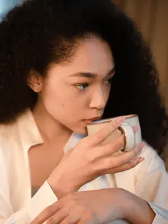 Dari meningkatkan fokus hingga membantu menunda rasa lelah, kopi bisa menjadi teman olahraga jika dikonsumsi dengan tepat. (Foto/Dok: Pexels)