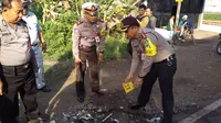 Kecelakaan di Jalur Pantura Probolinggo tewaskan 6 orang pemudik, Sabtu (24/6/2017). (Liputan6.com/Dian Kurniawan)