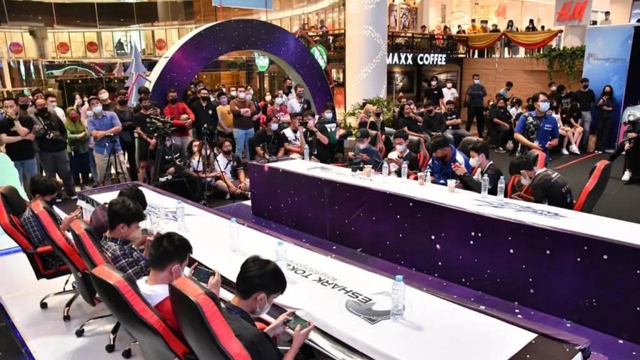 Esport Turnamen Buat Suasana Natal di Medan Makin Meriah