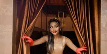 Rilisnya film Snow White di layar lebar Indonesia sangat ditunggu oleh para pecinta Disney Princess. Termasuk penyanyi cantik Novia Bachmid [@noviabachmid]