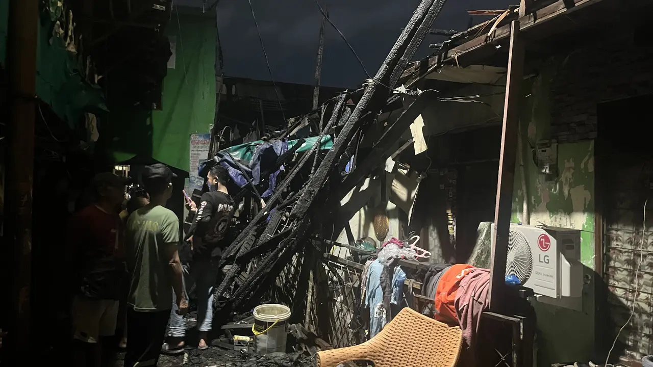 Kebakaran di jalan Pangeran Jayakarta Nomor 28 RT 06/ RW 04, Mangga Dua Selatan, Sawah Besar, Jakarta Pusat.