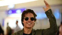 Sang aktor, Tom Cruise pun sudah berada di Columbia sejak Agustus 2015. Selain Cruise, film yang direncanakan rilis pada 6 Januari 2017 itu juga dibintangi oleh Domhnall Gleeson, Lola Kirke, Sarah Wright dan Jesse Plemons. (Bintang/EPA)