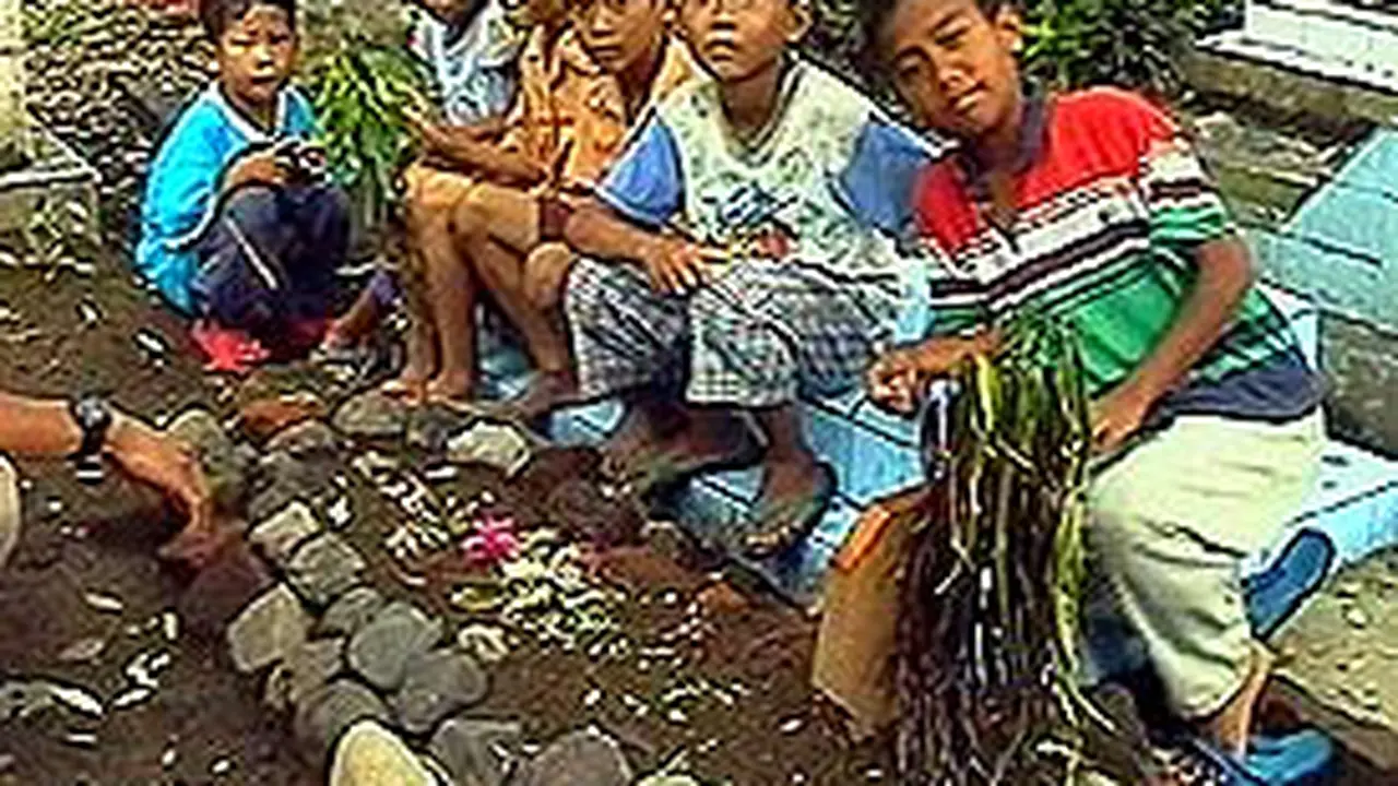 050605bAnggaPolio.jpg