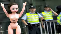 Wanita Dipenjara karena Serang Polisi dengan Payudara
