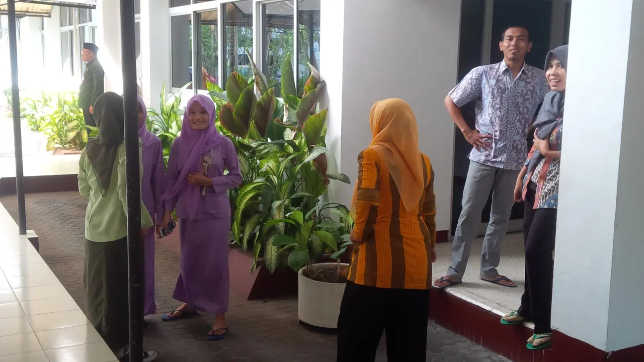 Gempa Ternate, Gempa Bali, Gempa Sumbawa