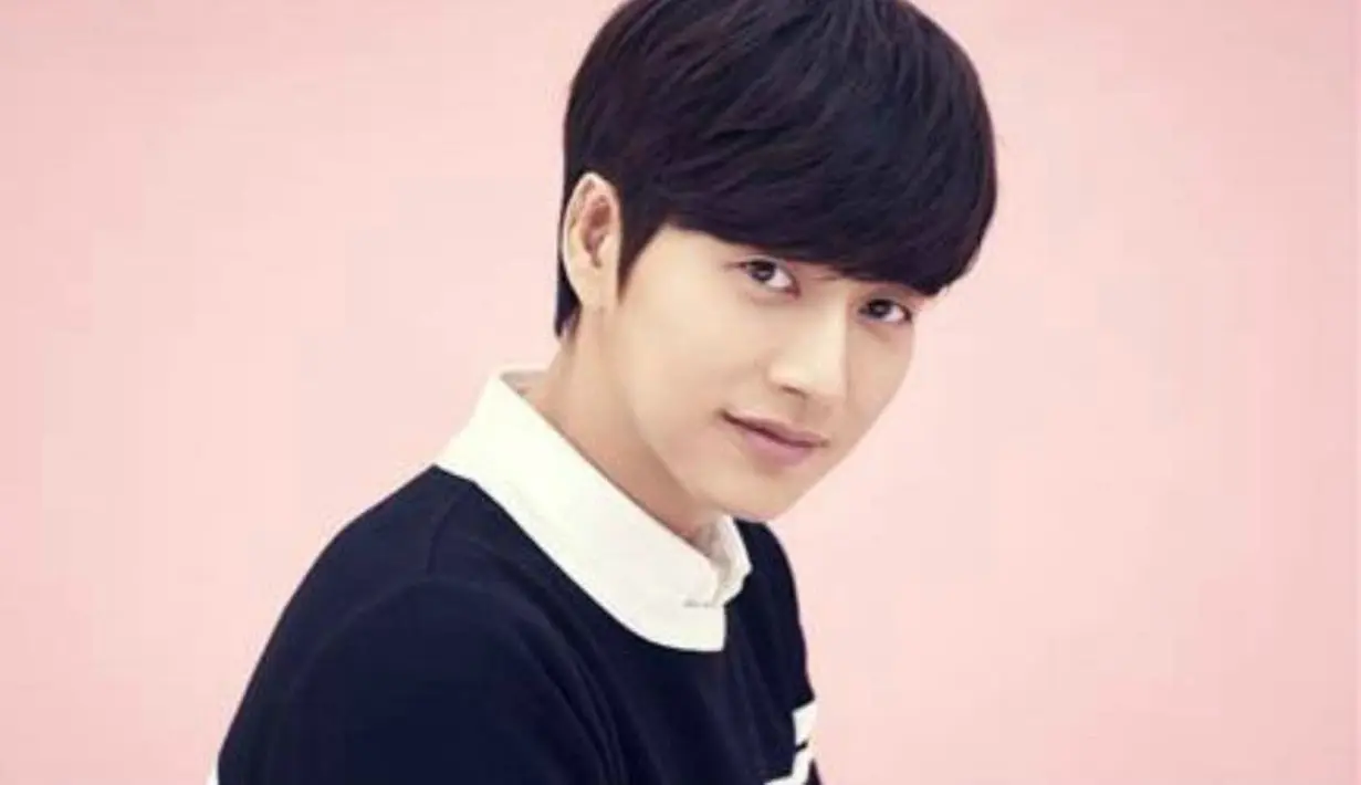 Park Hae Jin pernah menyumbang 20 juta won untuk korban gempa bumi di China tahun 2013 silam. (Foto: allkpop.com)