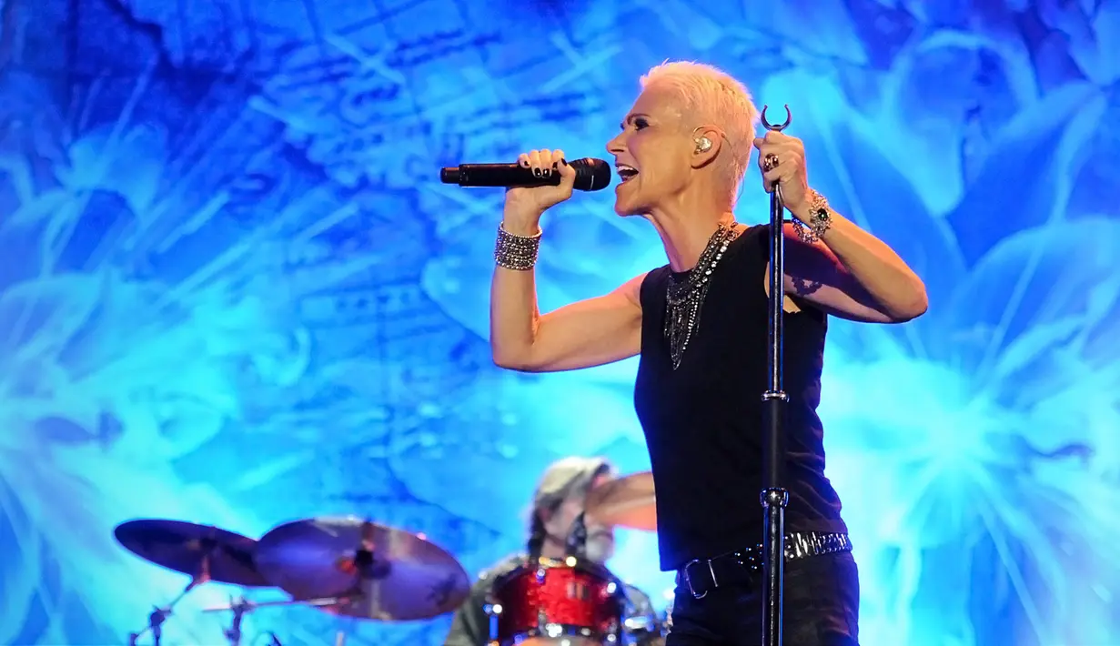 Tiga single Roxette, ‘Listen to Your Heart’, ‘Joyride’, dan ‘It Must Have Been Love’ menduduki puncak tangga lagu dalam dua tahun. Bahkan ‘It Must Have Been Love’ menjadi soundtrack film Pretty Woman yang dibintangi Julia Roberts dan Richard Gere. (FOTO: Bambang E Ros/Fimela.com)