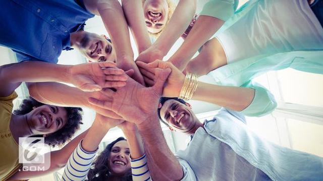 Ilustrasi teman - sahabat - rekan kerja (iStock)