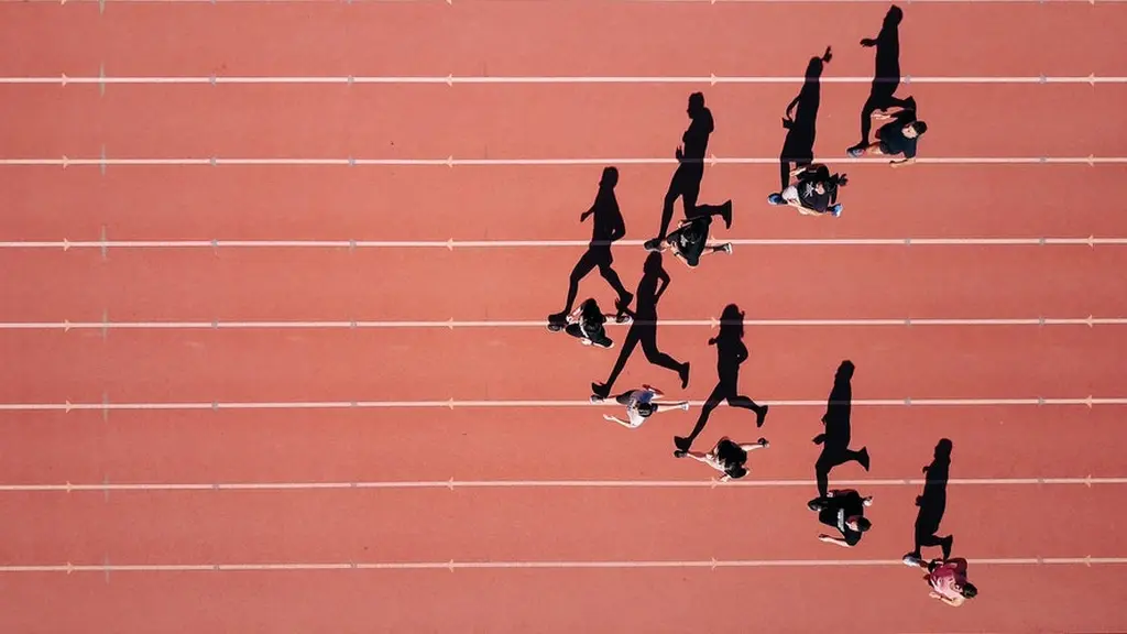 Ilustrasi lari. Sumber foto: unsplash.com/Steven Lelham.