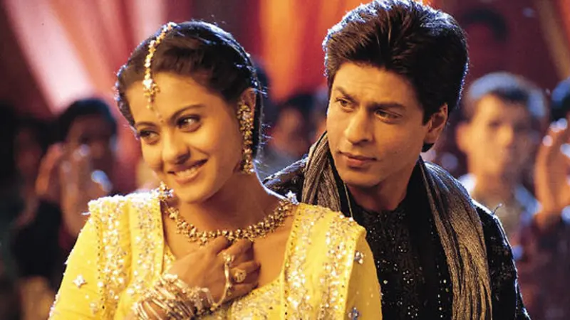 Kajol dan Shah Rukh Khan Main Bareng, Ajay Devgn Menyingkir