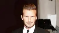 Tak mau kalah dari istrinya, Victoria Adam yang memiliki bisnis di luar profesinya, David Beckham pun punya hasrat yang sama.