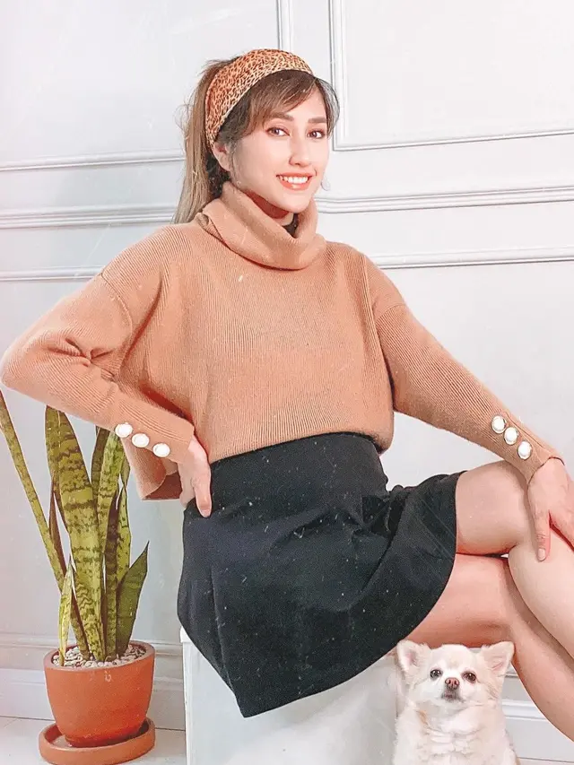 Hamil Anak Pertama, Ini 6 Potret Louise Anastasya Pamer Baby Bump
