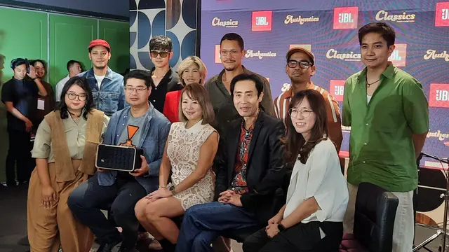 [Fimela] Maliq & D'Essentials