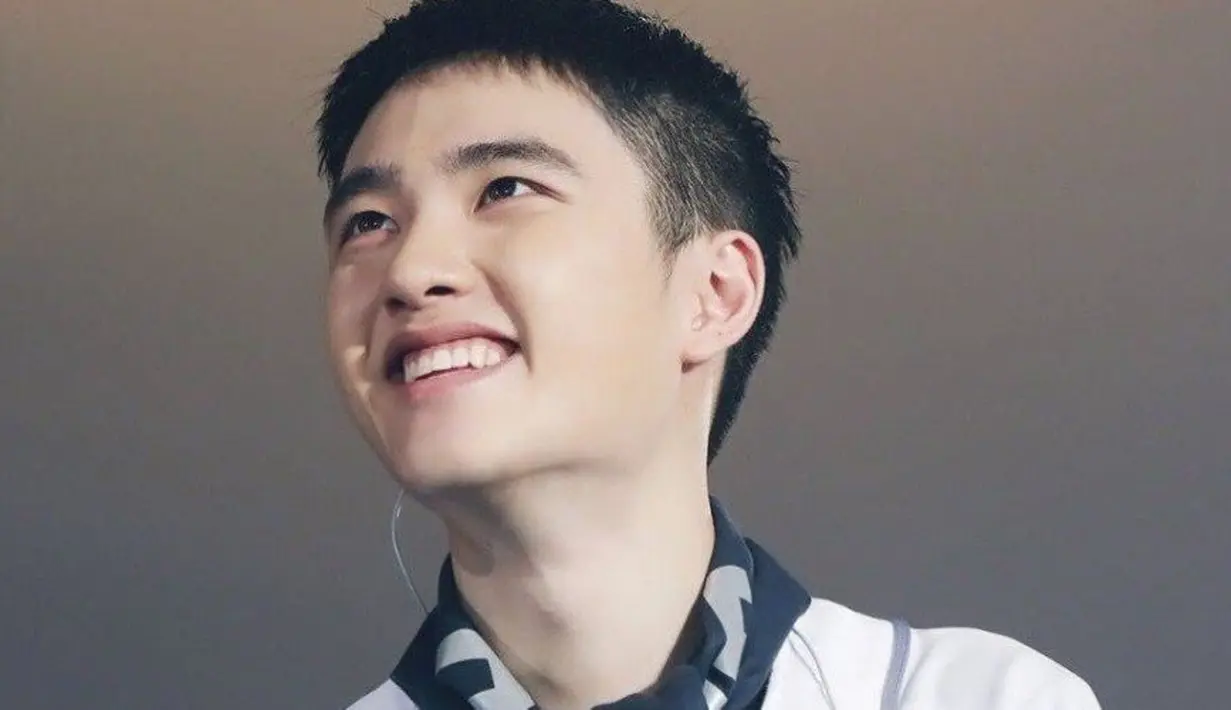 D.O sangat kagum dengan Taeyeon SNSD, menurutnya suara Taeyeon sangat bagus. (Foto: Allkpop.com)