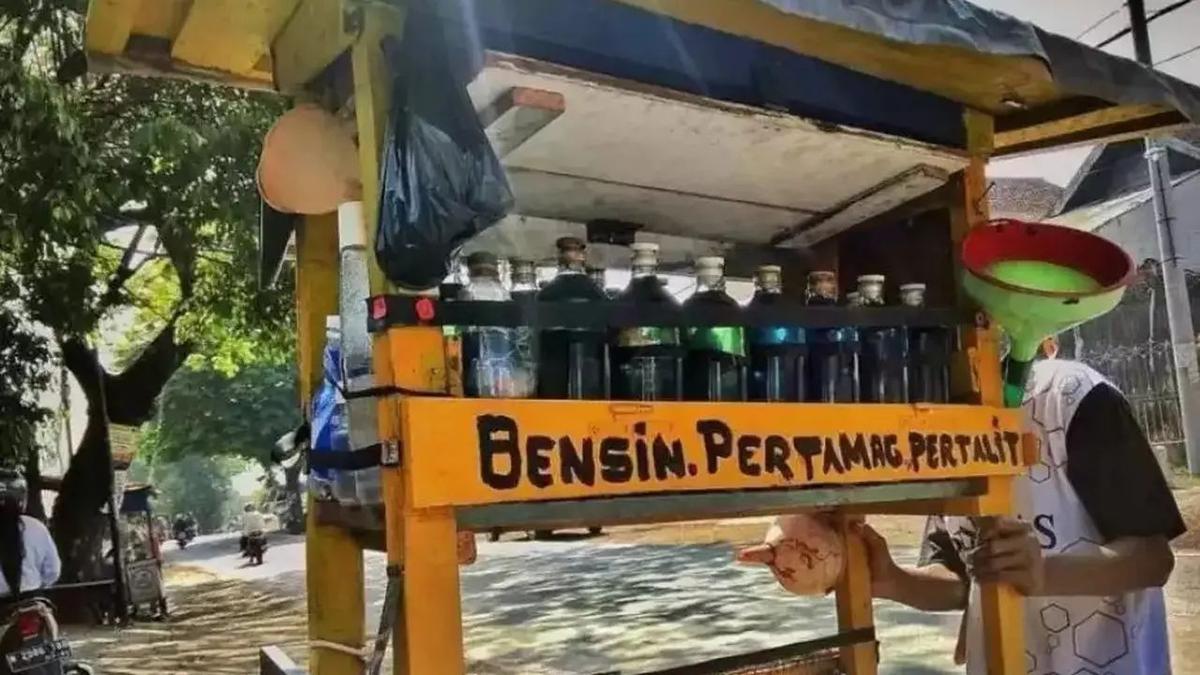 12 Usaha Depan Rumah Pinggir Jalan Desa yang Tetap Laku Meski Area Sepi