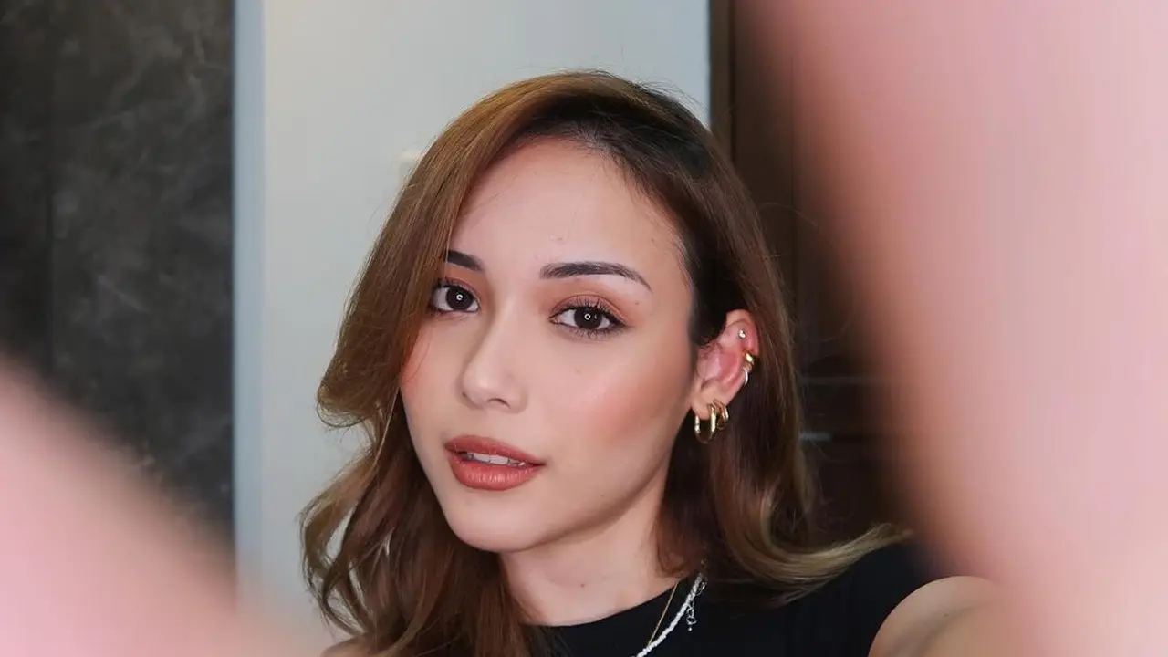 Greta Irene Kakak Laura Anna