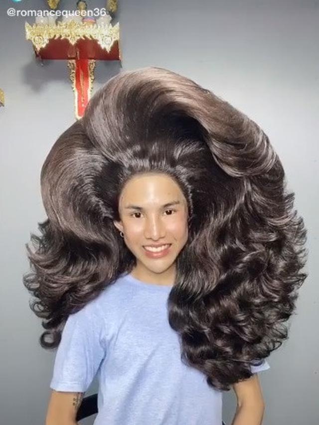6 Gaya Wig Nyeleneh Ini Kocak Lebih Heboh Dari Jambul Khatulistiwa Hot Liputan6 Com