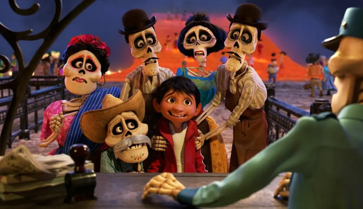 Di sisi lain Coco menjadi film ke-empat best seller yang dirilis pada minggu Thanksgiving untuk rumah produksi Pixar. (Disney/Pixar)