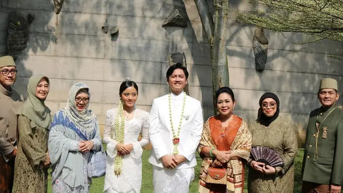 Gaya Kontras Tutut dan Titiek Soeharto yang Curi Perhatian di Pernikahan Putri Onky Alexander