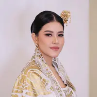 Putri Presiden Jokowi dan Iriana membagikan hasil pemotretan terbarunya yang langsung mencuri perhatian publik. [@malvava].