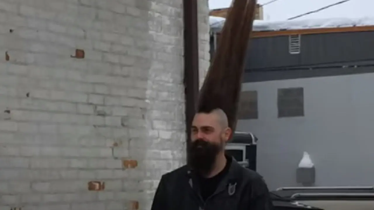 rambut mohawk