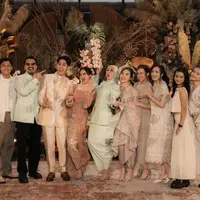 Gang Mermaid saat Lamaran Syifa Hadju dan El Rumi. [@bebytsabina]