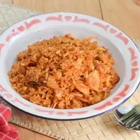 Resep nasi goreng kampung pedas./Copyright shutterstock.com/id/g/NilaSito