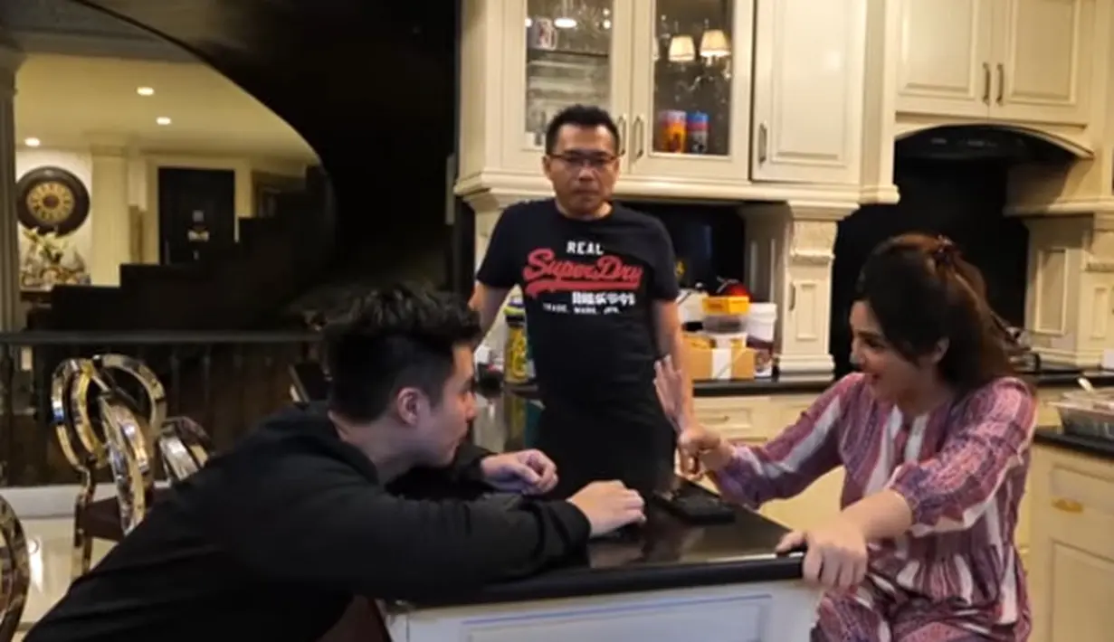 Baim Wong di Rumah Ashanty-Anang (Youtube/Baim Paula)