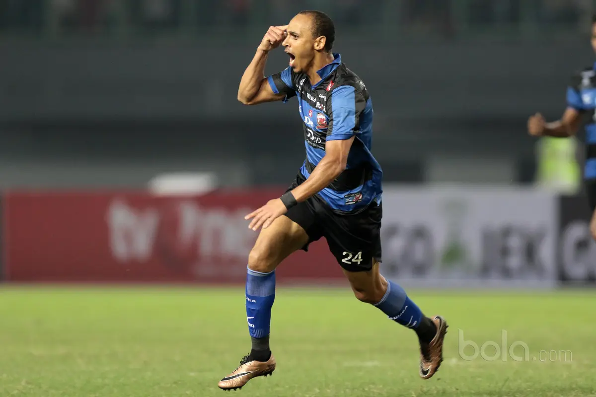 Top Scorer, Liga 1 2017, Peter Odemwingie