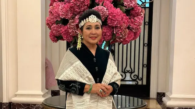 Potret 6 Istri Capres Cawapres 2024, Setia Dampingi Suami Bertugas