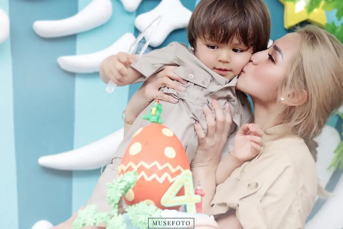 [Bintang] Anak Jessica Iskandar Ulang Tahun