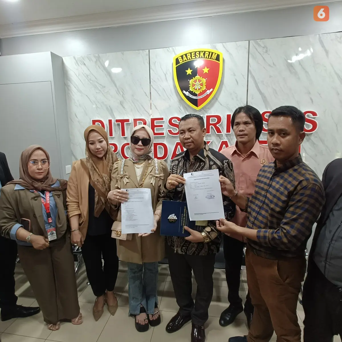 Selebgram Samarinda Dilaporkan ke Polda Kaltim, Diduga Jalankan Bisnis  Arisan Bodong - Regional Liputan6.com