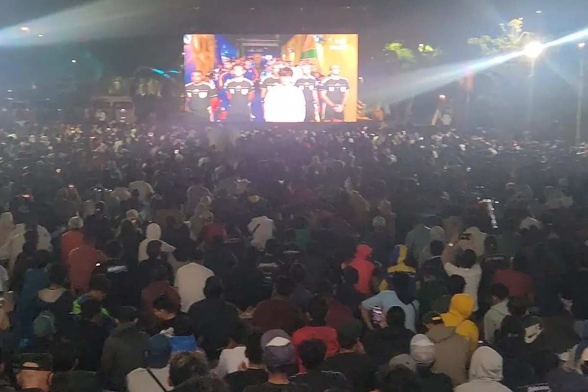 Ribuan Warga Depok Padati Alun-Alun Kota Depok Pada Nobar Piala Dunia 2026