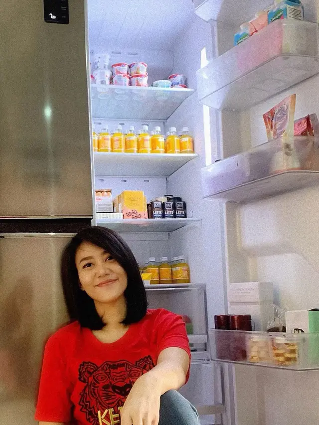 6 Gaya Kasual Ajudan Iriana Jokowi, Curi Perhatian Netizen