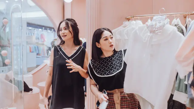 Diary Fimela: Komitmen Array Hadirkan Koleksi Fashion Ekslusif bagi Perempuan Asia untuk Tampil Cantik