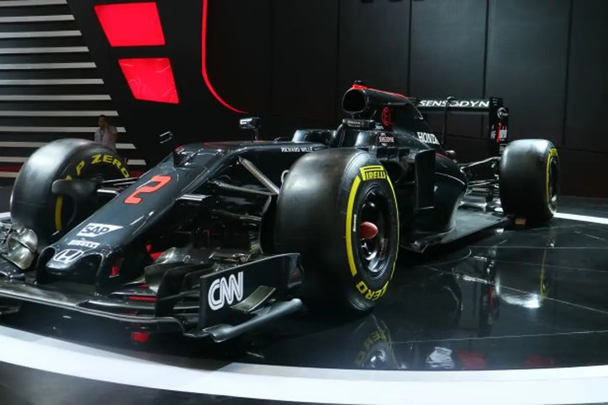 Mobil balap MP4-31 Mclaren-Honda