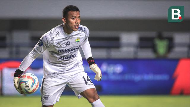 Persib Bandung vs Dewa United - BRI Liga 1 2023/2024