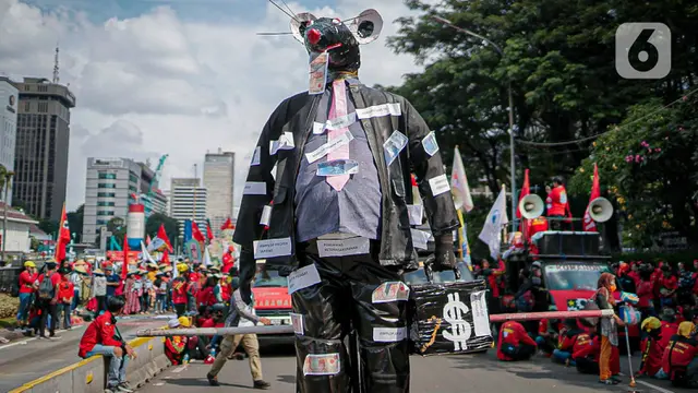 Buruh dan Mahasiswa Gelar Aksi Unjuk Rasa